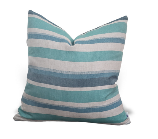 Spruce up your patio, outdoor garden or pool deck with our lovely indoor/outdoor designer throw pillow.  A very versatile cushion cover perfect for indoors as well featuring a beautiful reverse.  Shop quality luxurious handmade pillow and cushion cover and save!  Free international shipping