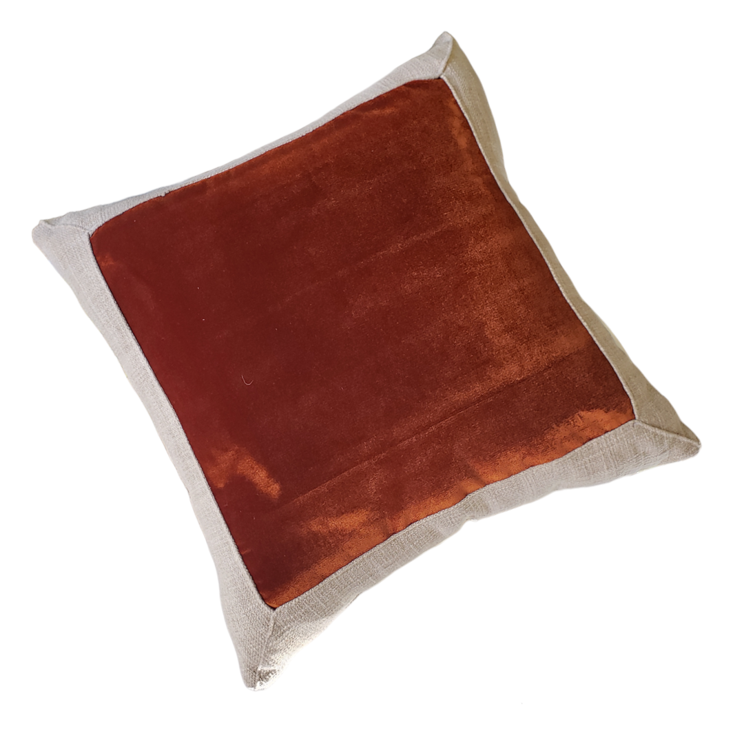 Gather family and friends to relax in style with the Copluxe Beige and Copper Luxury Pillow. This oversized floor cushion is perfect for cozy conversations, curling up with a book, or simply adding a touch of modern sophistication to your home. Upgrade your space today and experience the ultimate comfort of Copluxe.
