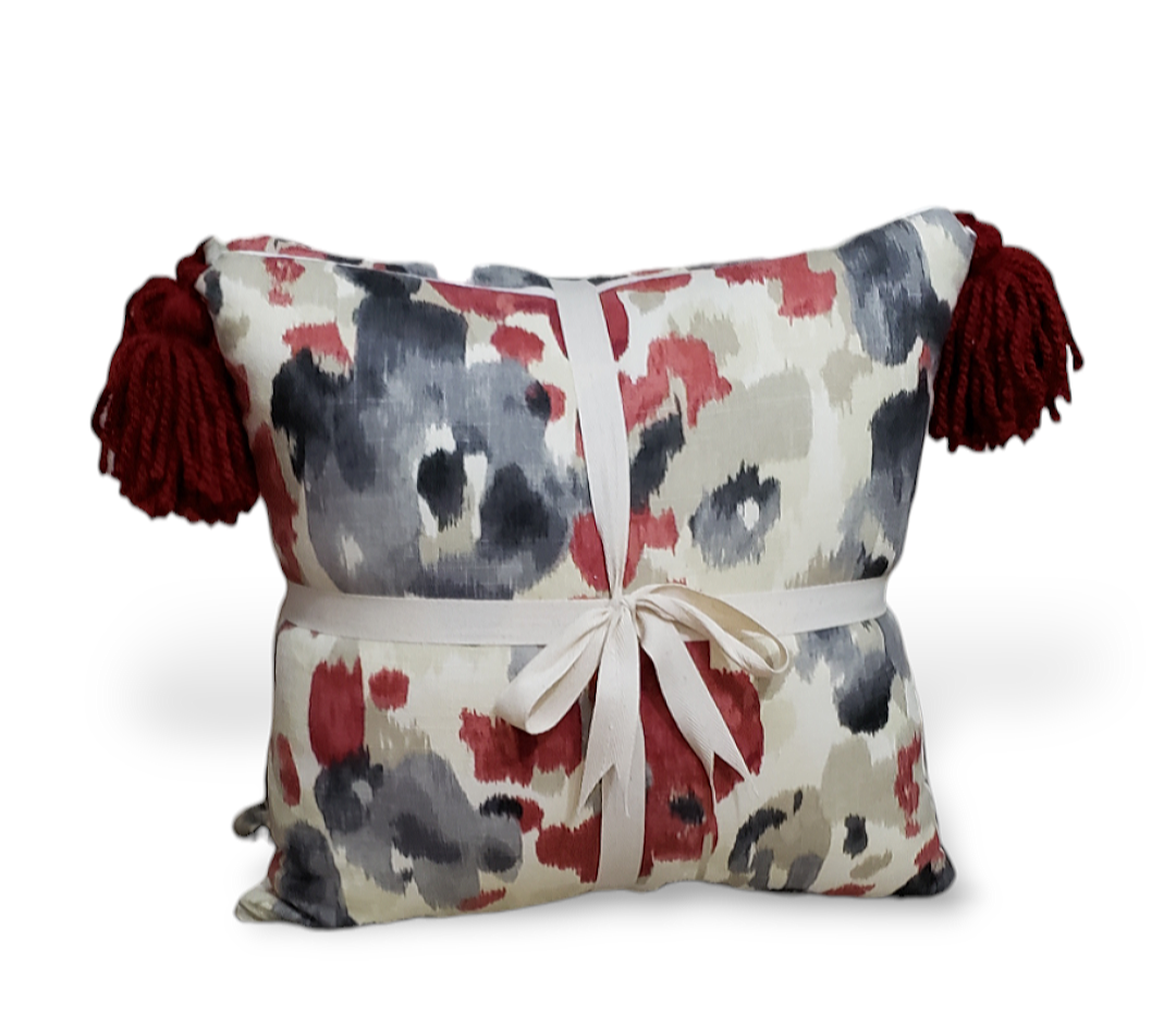 Landsmeer Currant Pillow Cover.