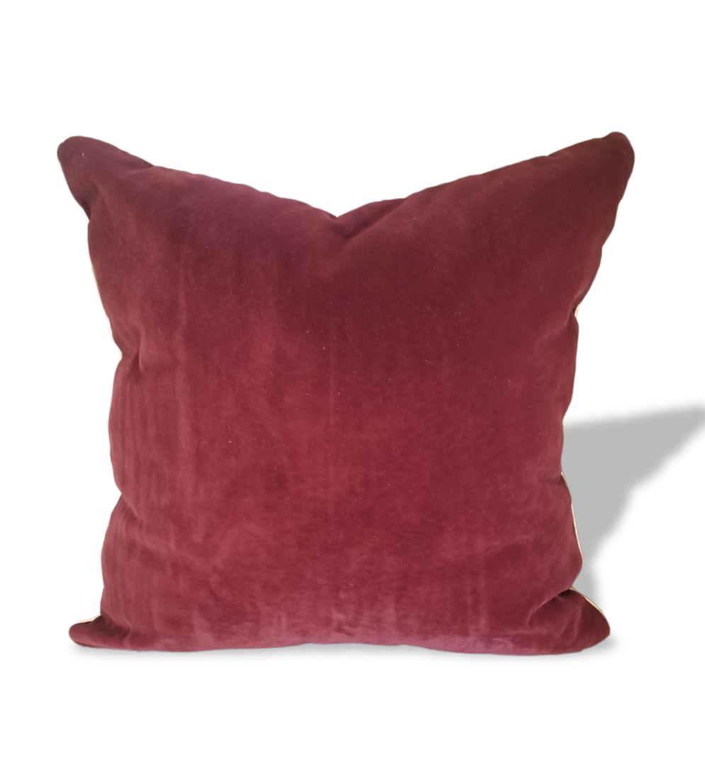 Shop our beautiful Pkaufman Queensland Fabric pillow.  Boasting a gorgeous deep red and royal blue floral print.  
Luxury decorative Red Floral Pillow. P Kaufmann Home Luxurious Queensland Fabric.
